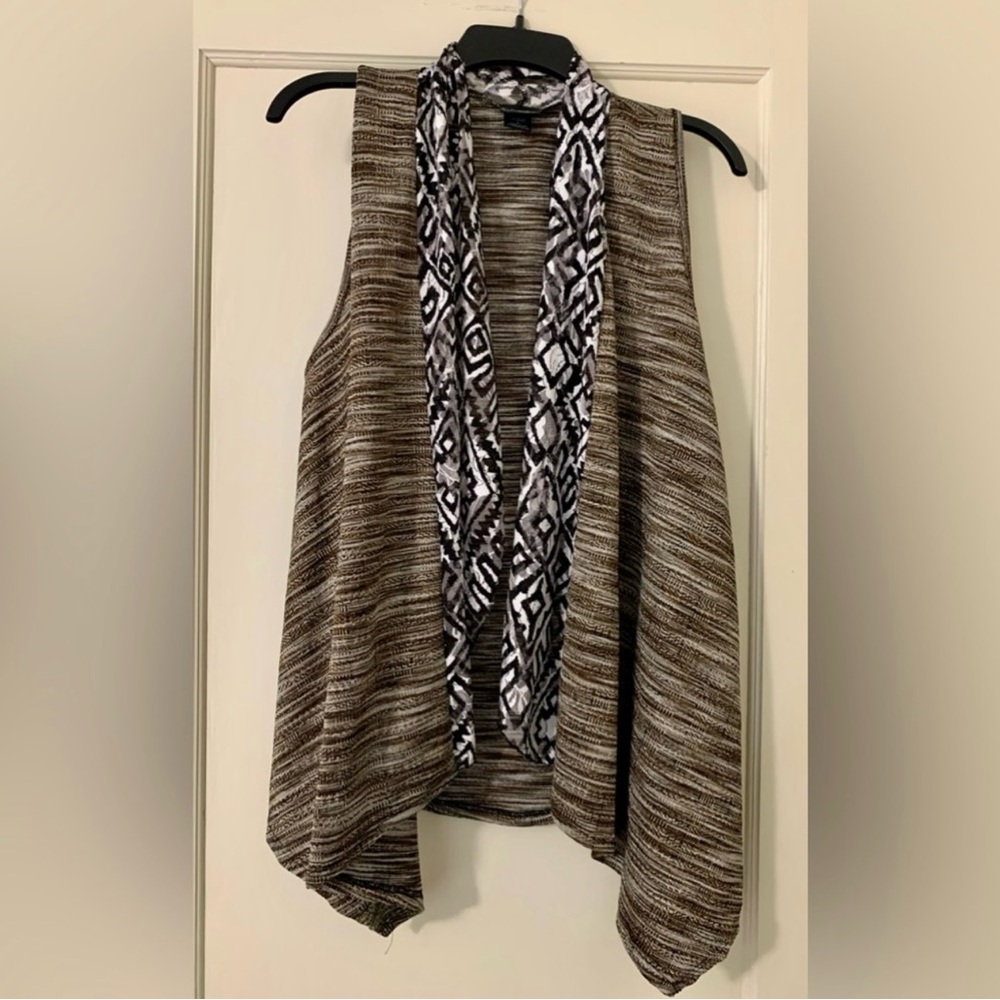 DAYTRIP Cardigan Vest Size L
